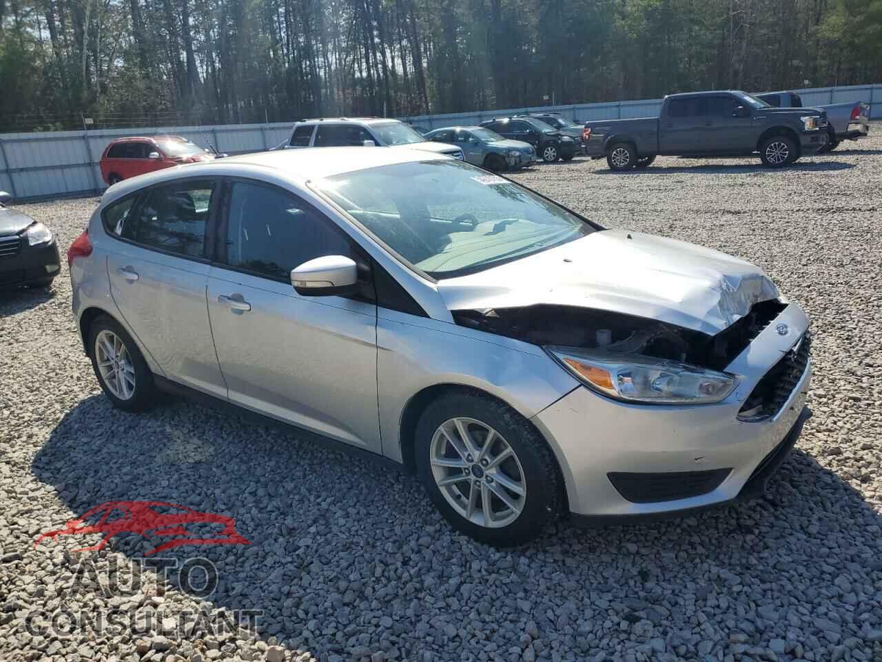 FORD FOCUS 2017 - 1FADP3K28HL321703