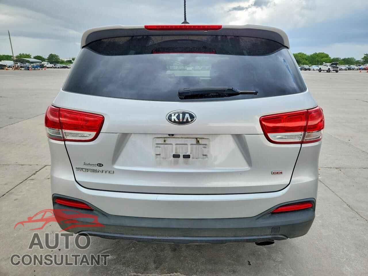 KIA SORENTO 2016 - 5XYPG4A3XGG088196