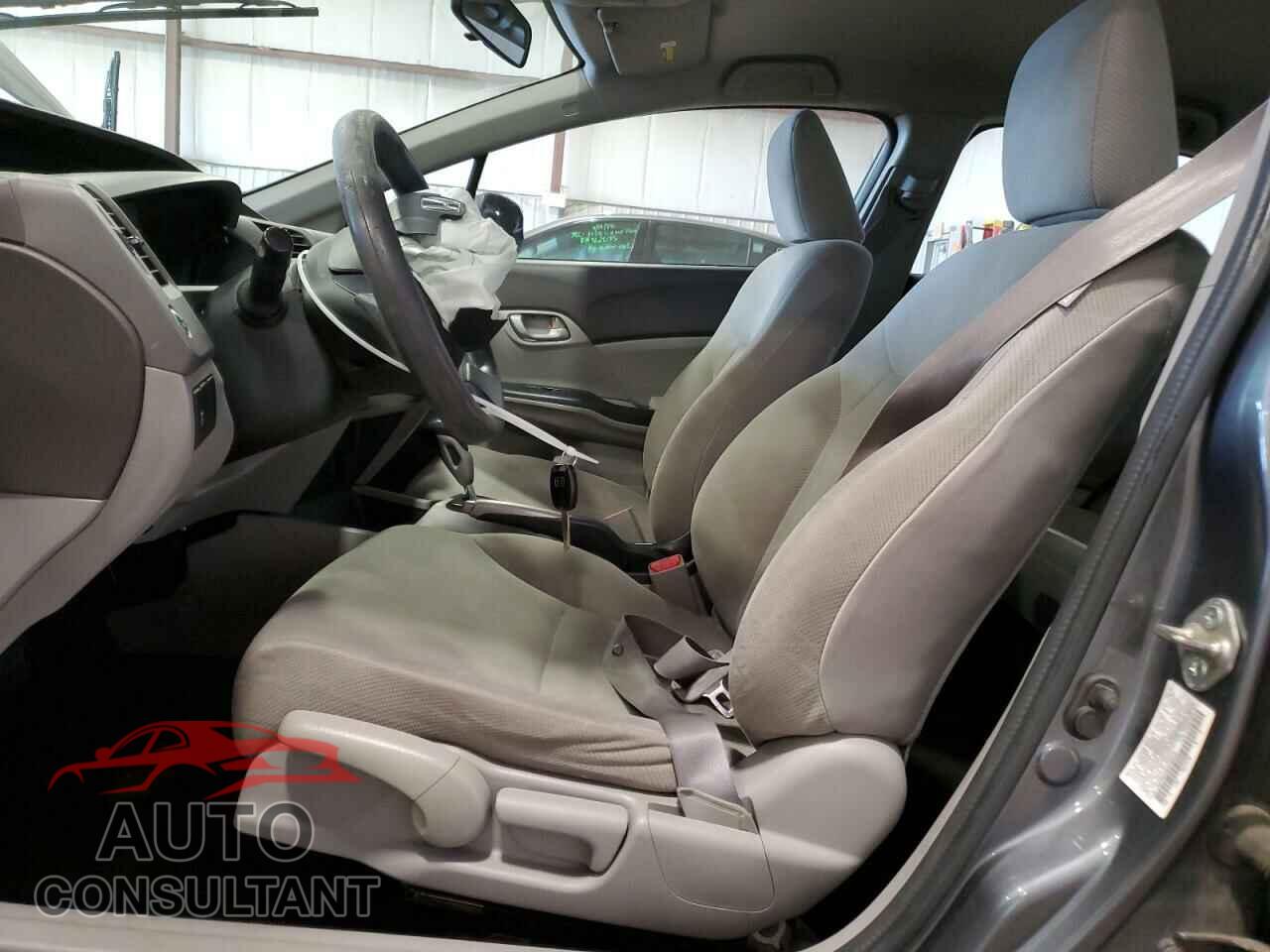 HONDA CIVIC 2012 - 19XFB2F56CE386048