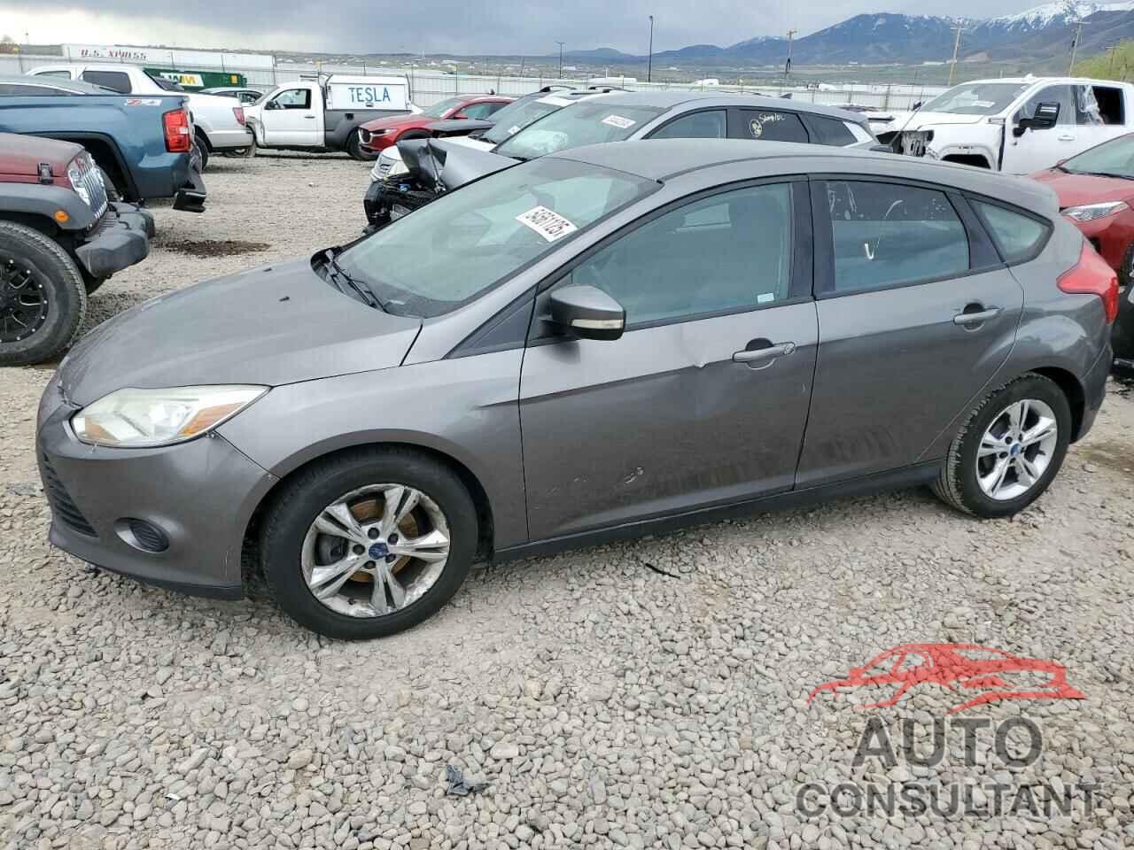 FORD FOCUS 2013 - 1FADP3K26DL375012