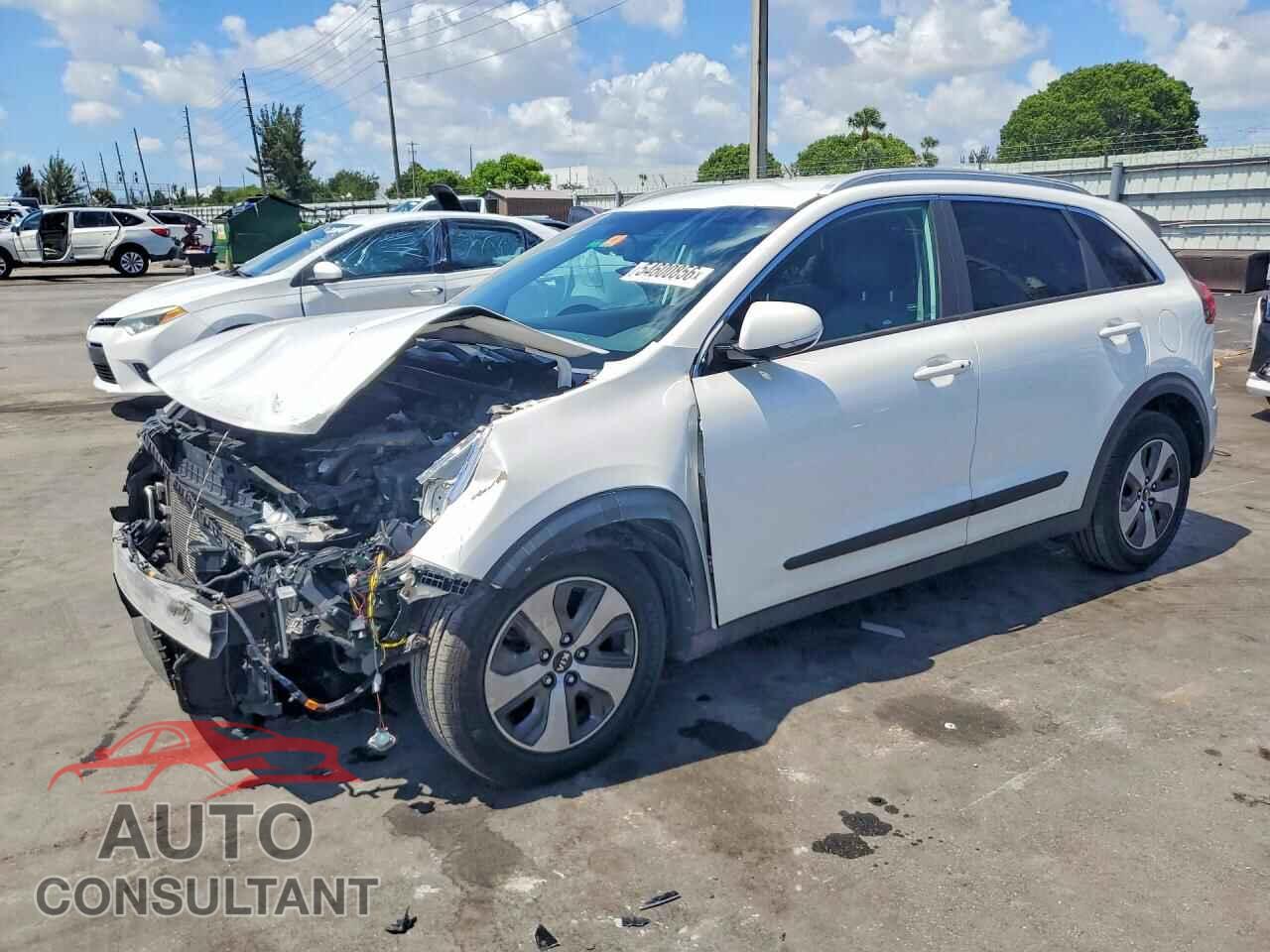 KIA NIRO 2017 - KNDCC3LC8H5041907