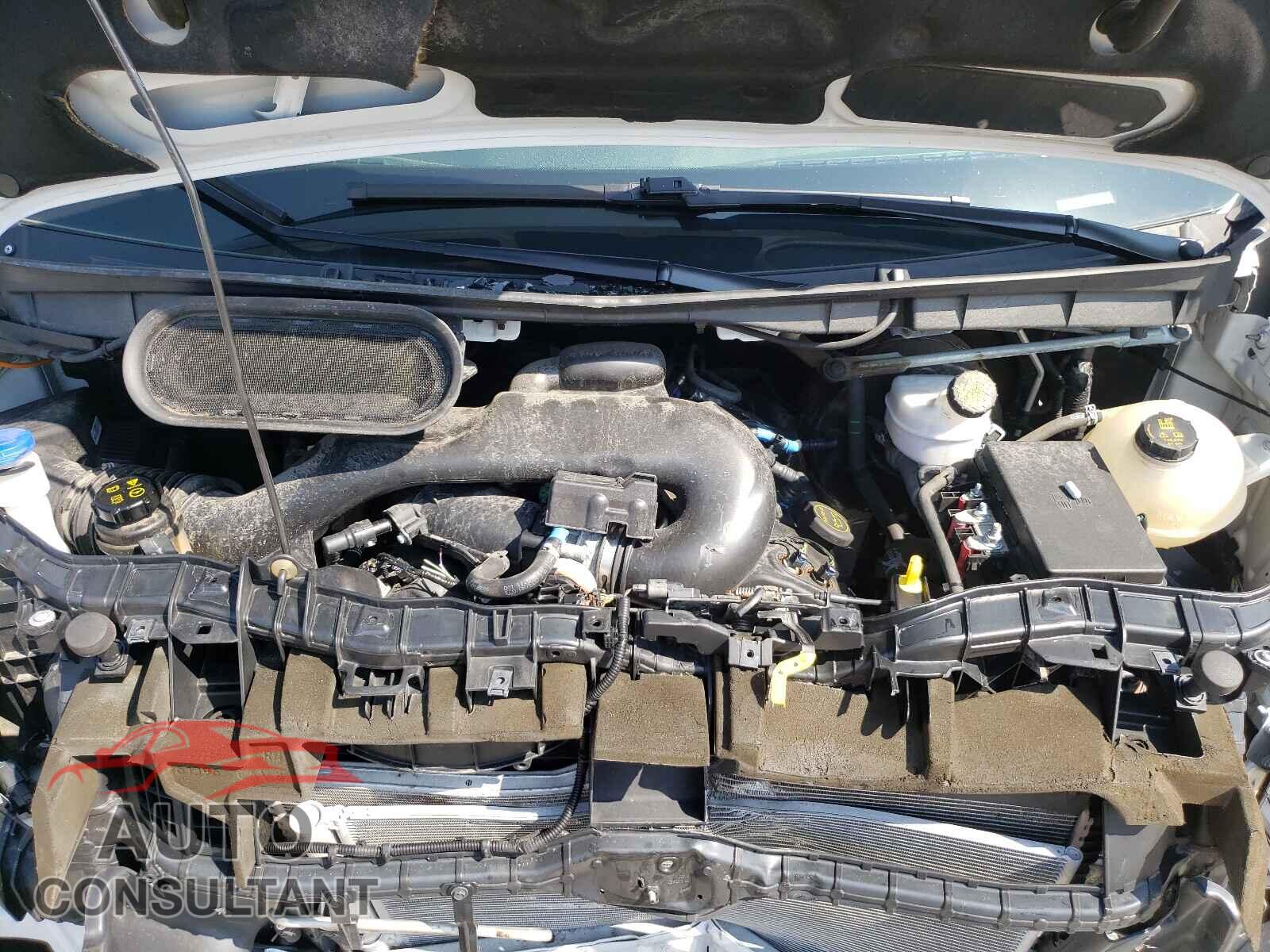 FORD TRANSIT CO 2019 - 1FTYR1ZM9KKA33686