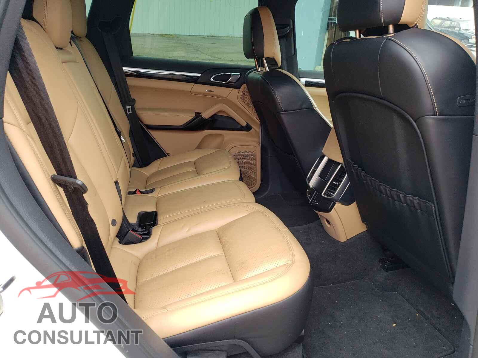 PORSCHE CAYENNE 2017 - WP1AB2A21HLA51753