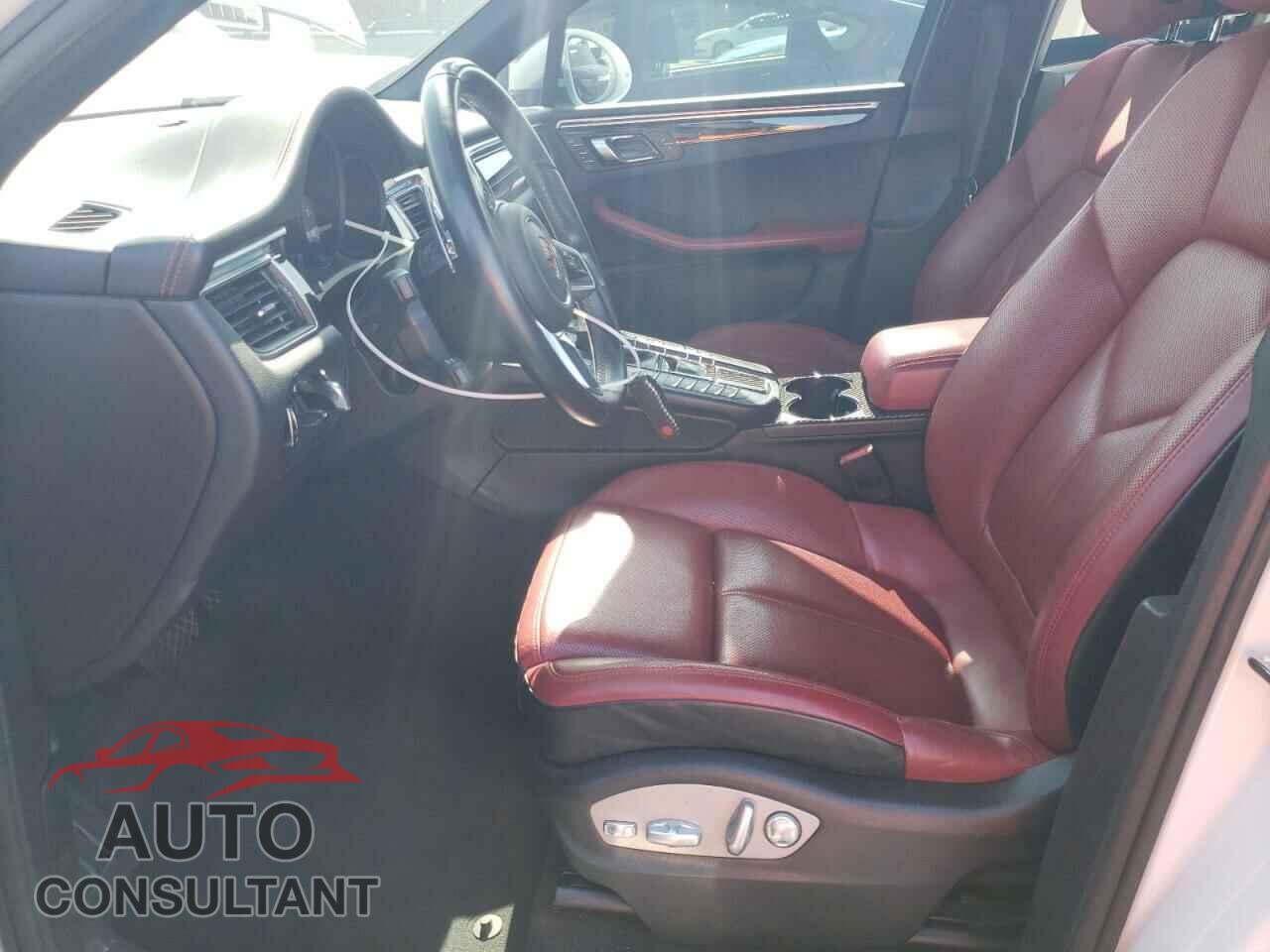 PORSCHE MACAN 2017 - WP1AB2A55HLB13973