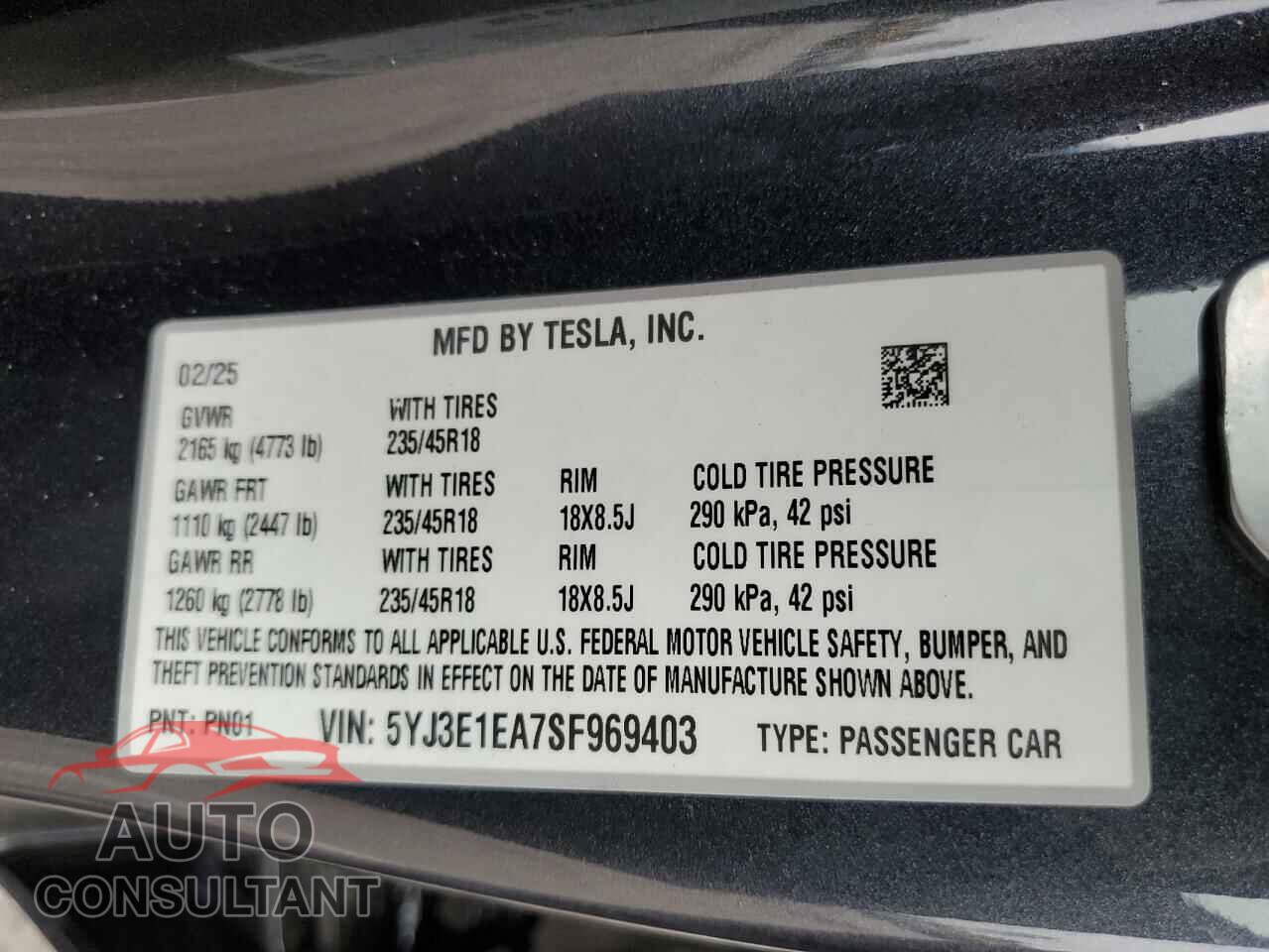 TESLA MODEL 3 2025 - 5YJ3E1EA7SF969403