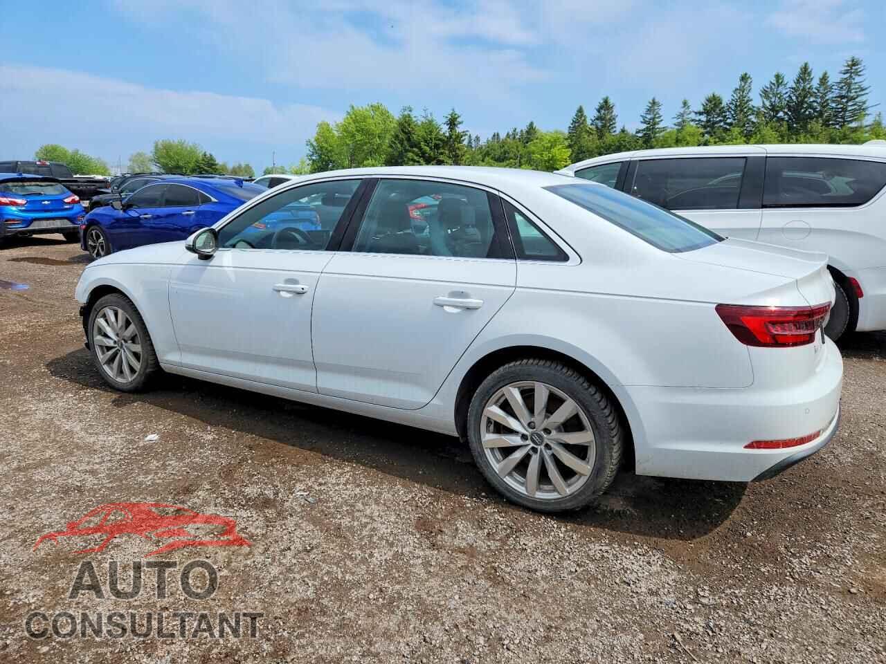AUDI A4 2019 - WAUANAF44KN011995