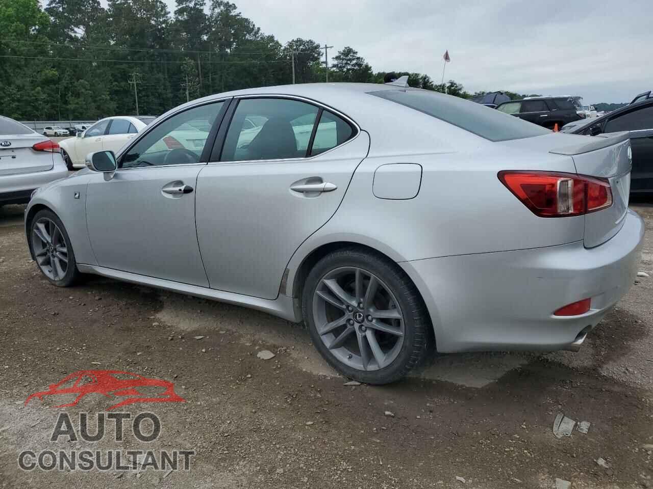 LEXUS IS 2011 - JTHBF5C23B5143210