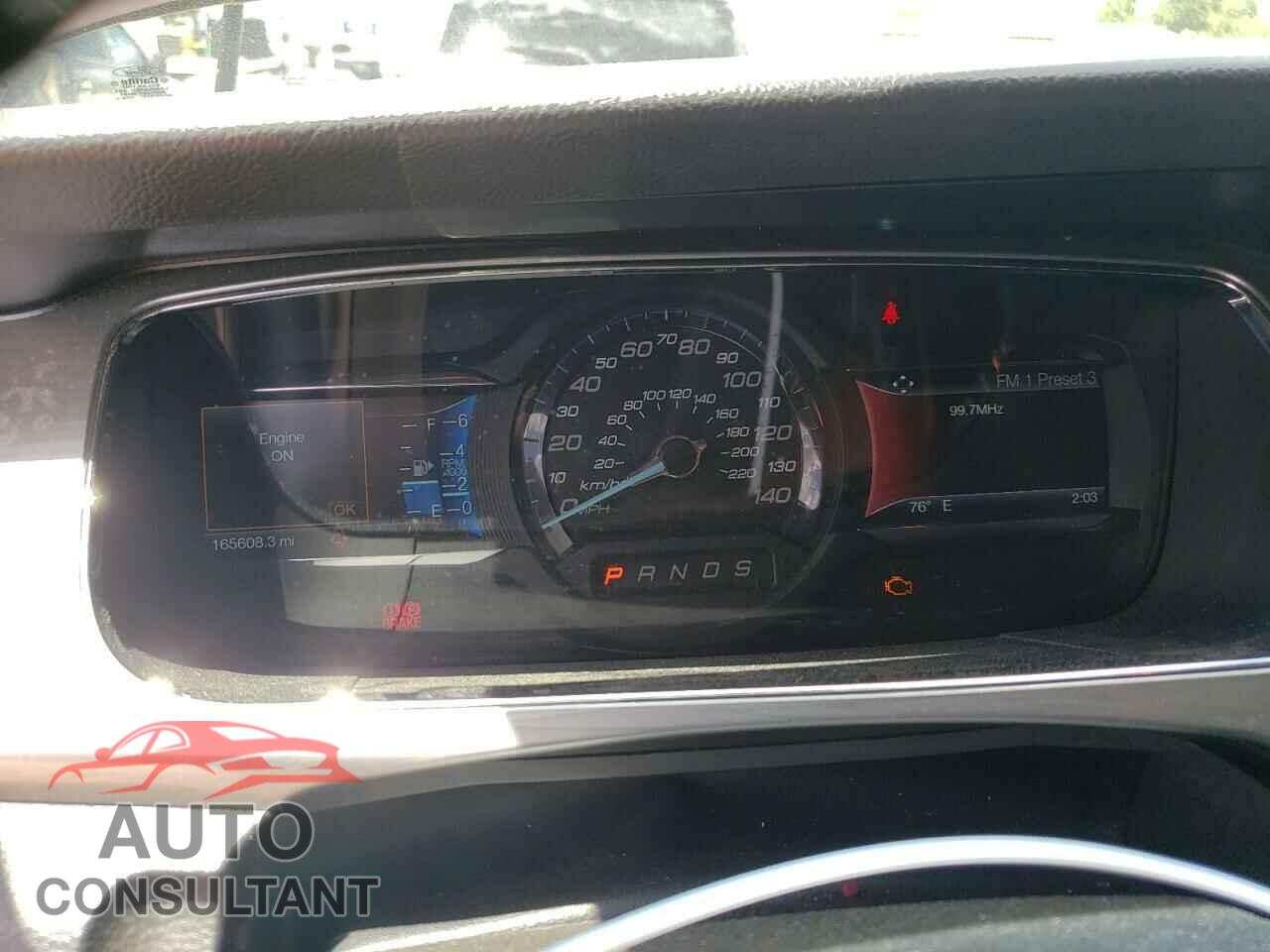 FORD TAURUS 2018 - 1FAHP2E83JG103078