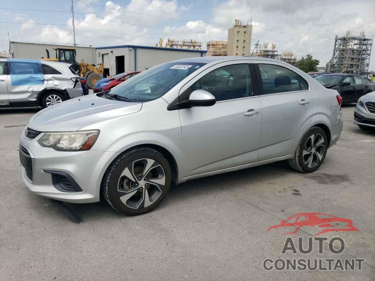 CHEVROLET SONIC 2017 - 1G1JF5SB6H4113818