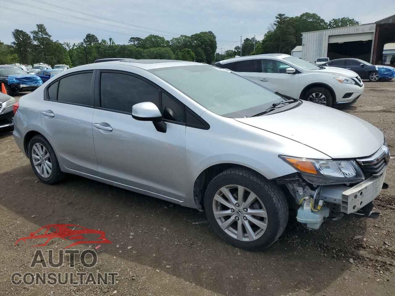 HONDA CIVIC 2012 - 2HGFB2F84CH557055