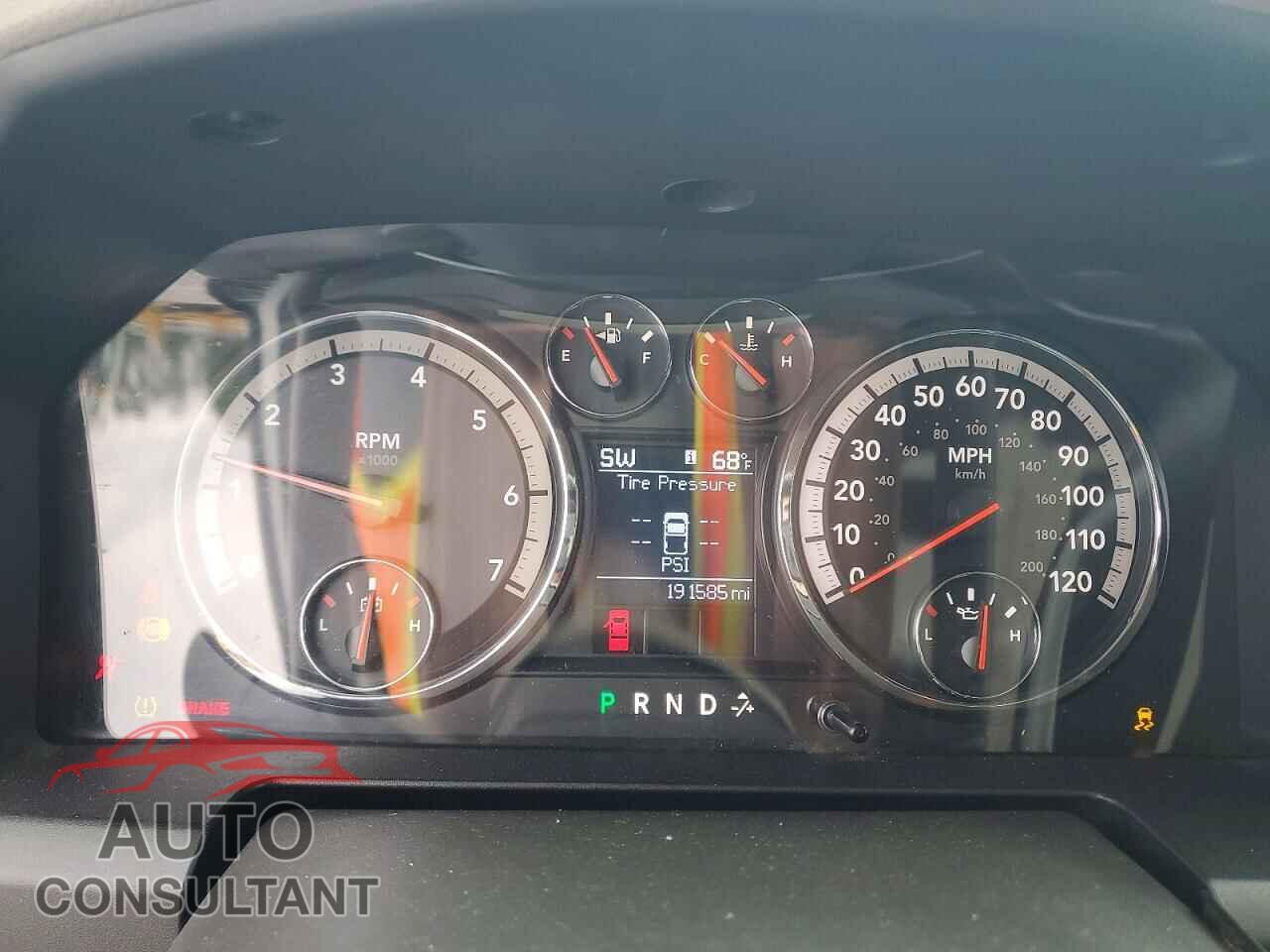 DODGE RAM 1500 2011 - 1D7RB1GP7BS520123