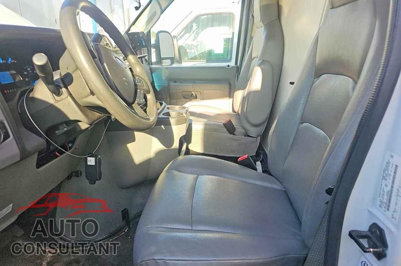 FORD ECONOLINE 2023 - 1FDWE3FK1PDD08489