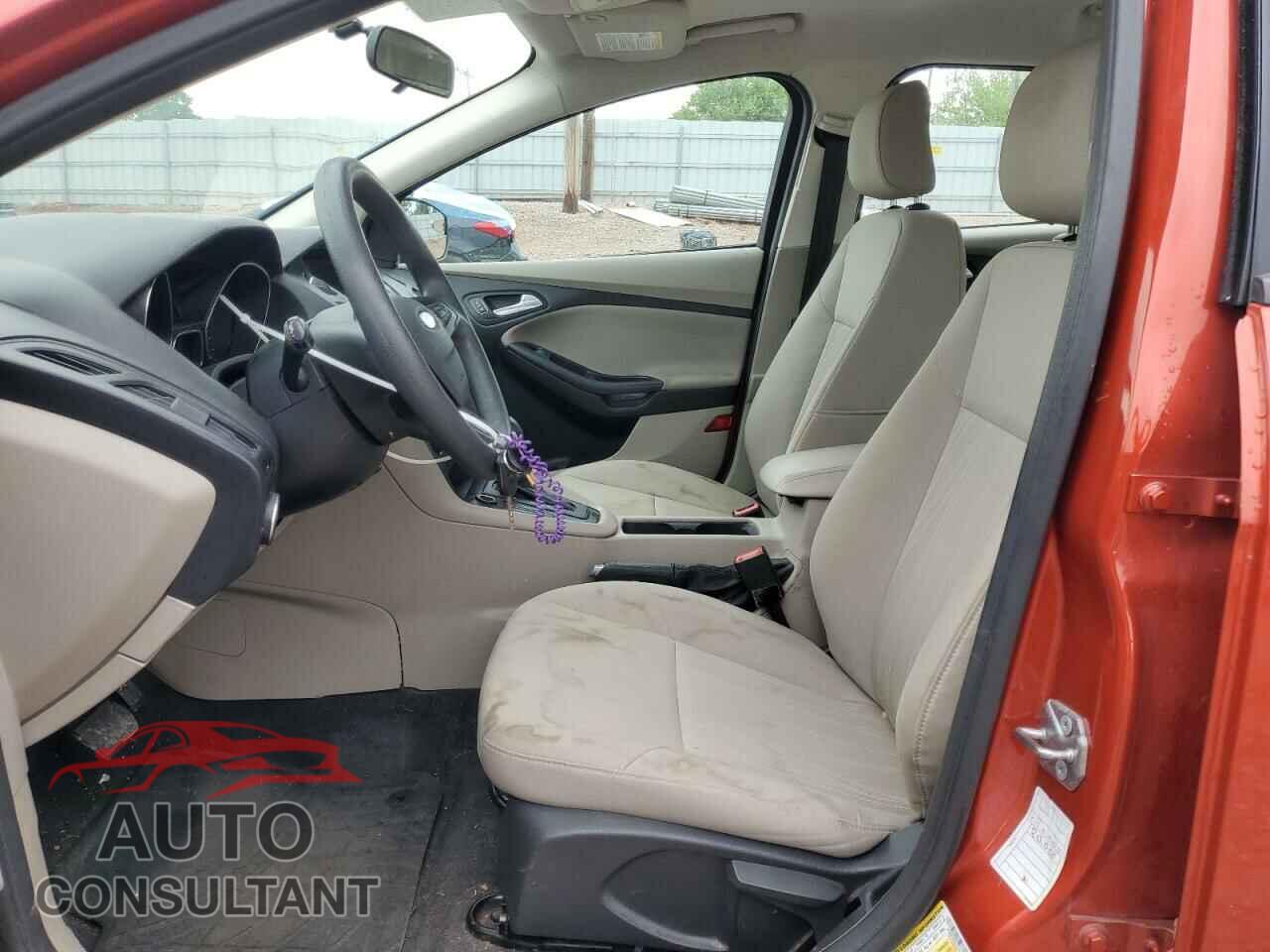 FORD FOCUS 2018 - 1FADP3F25JL273464