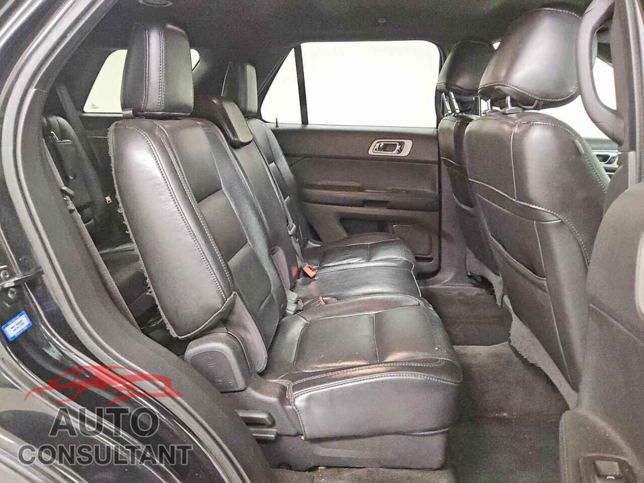 FORD EXPLORER 2011 - 1FMHK7D83BGA50516