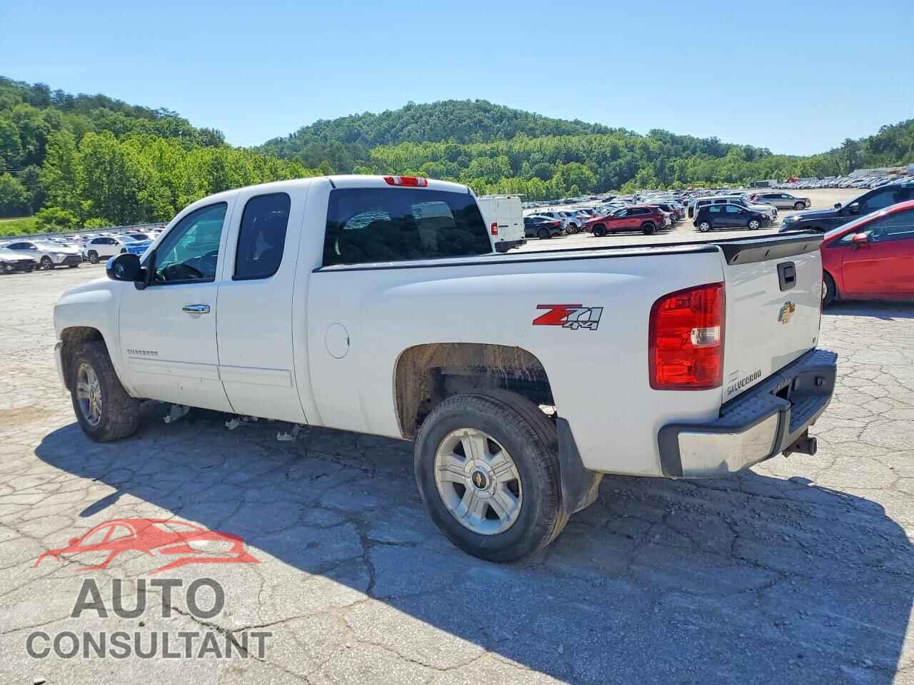 CHEVROLET SILVERADO 2013 - 1GCRKSE78DZ329887