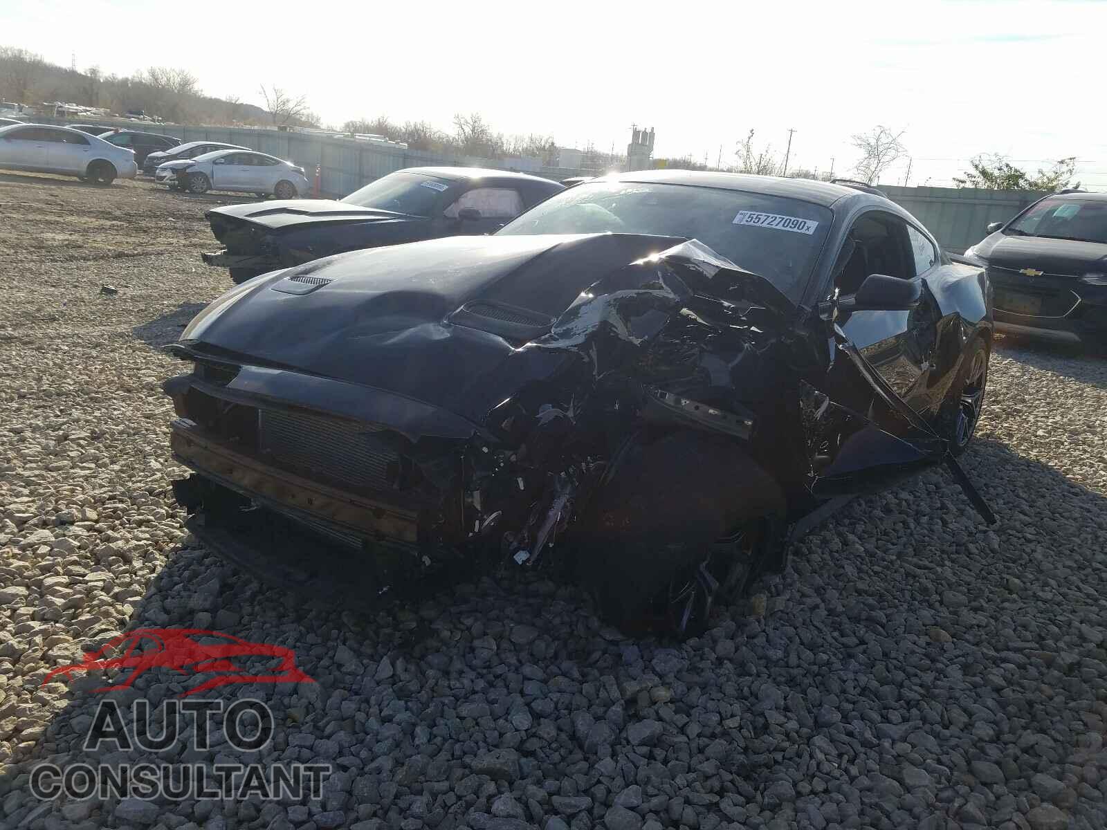 FORD MUSTANG 2019 - 1FA6P8CF2K5192831