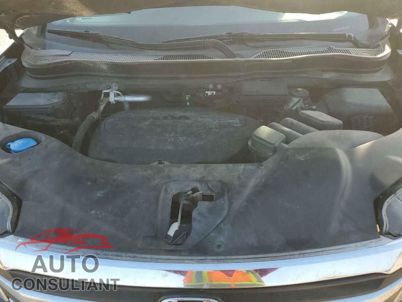 HONDA PILOT 2017 - 5FNYF6H37HB003512
