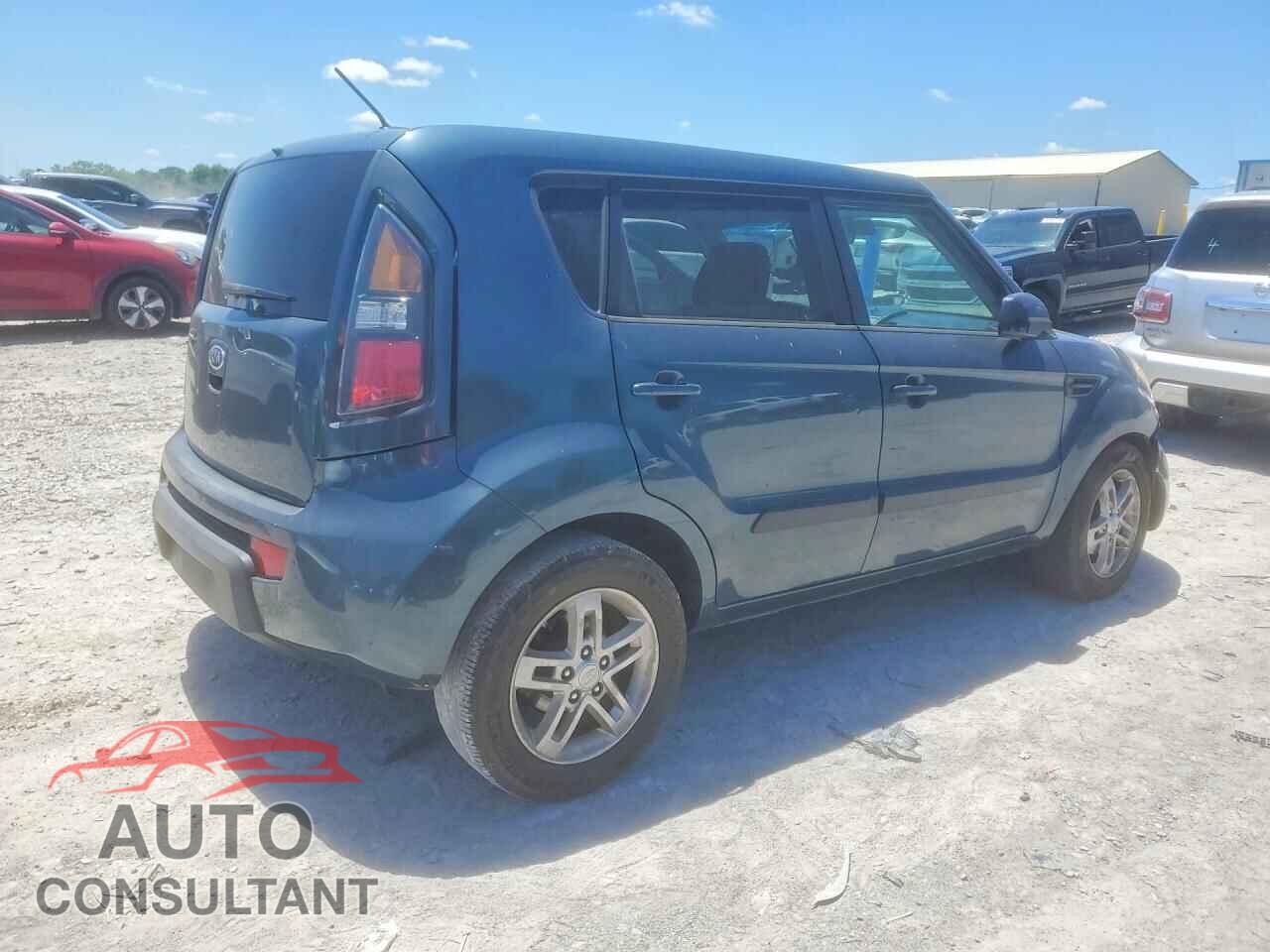 KIA SOUL 2011 - KNDJT2A21B7218059