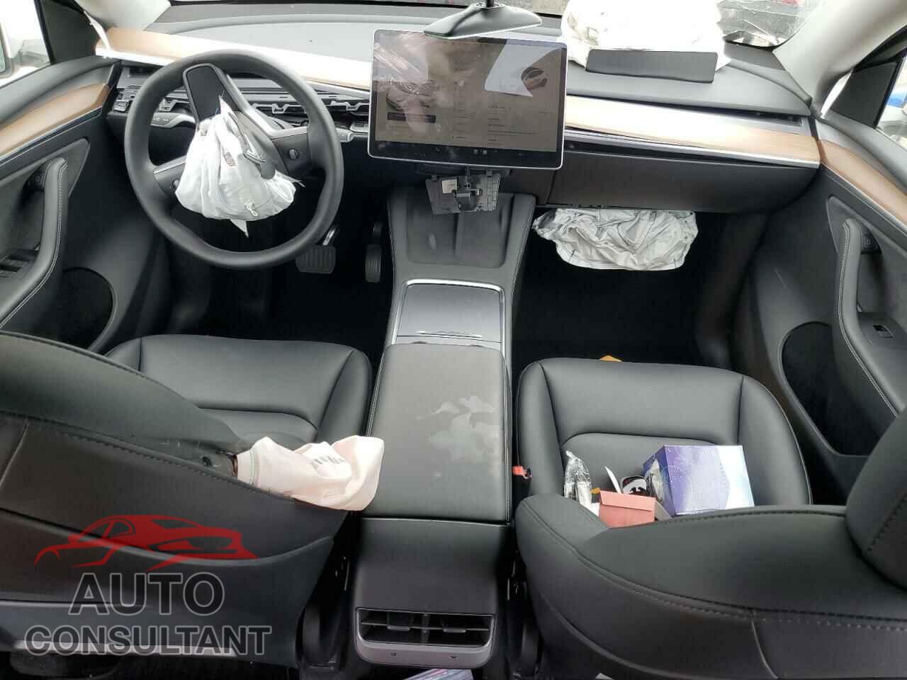 TESLA MODEL Y 2023 - 7SAYGDEE9PA070232