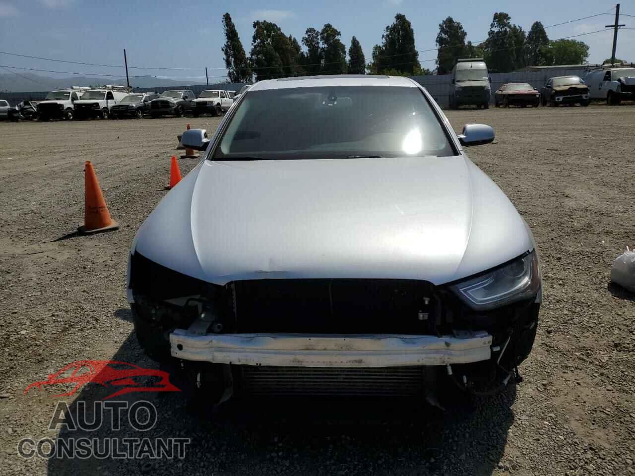 AUDI A4 2014 - WAUFFAFL8EN043282