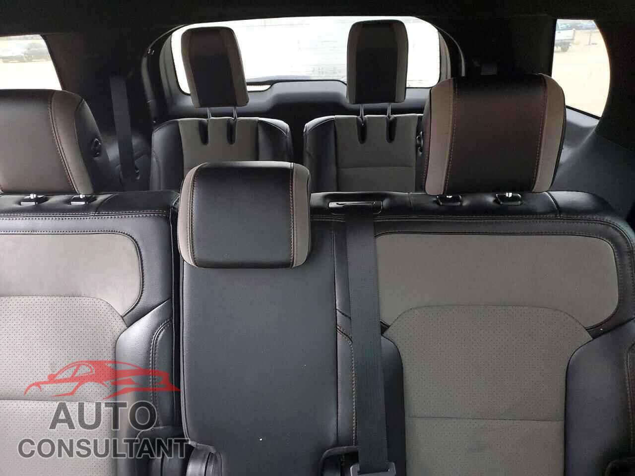 FORD EXPLORER 2017 - 1FM5K7D89HGE36708