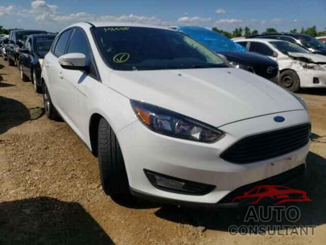 FORD FOCUS 2016 - 1FADP3KE2GL259949