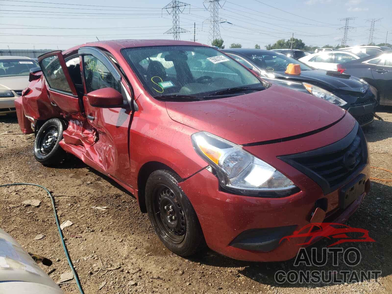 NISSAN VERSA 2018 - 3N1CN7AP7JL871021