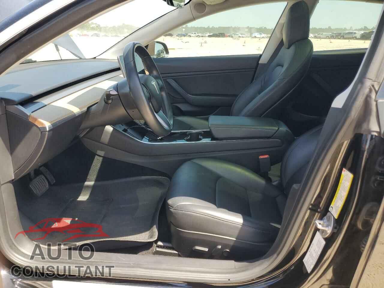 TESLA MODEL 3 2019 - 5YJ3E1EA2KF296780