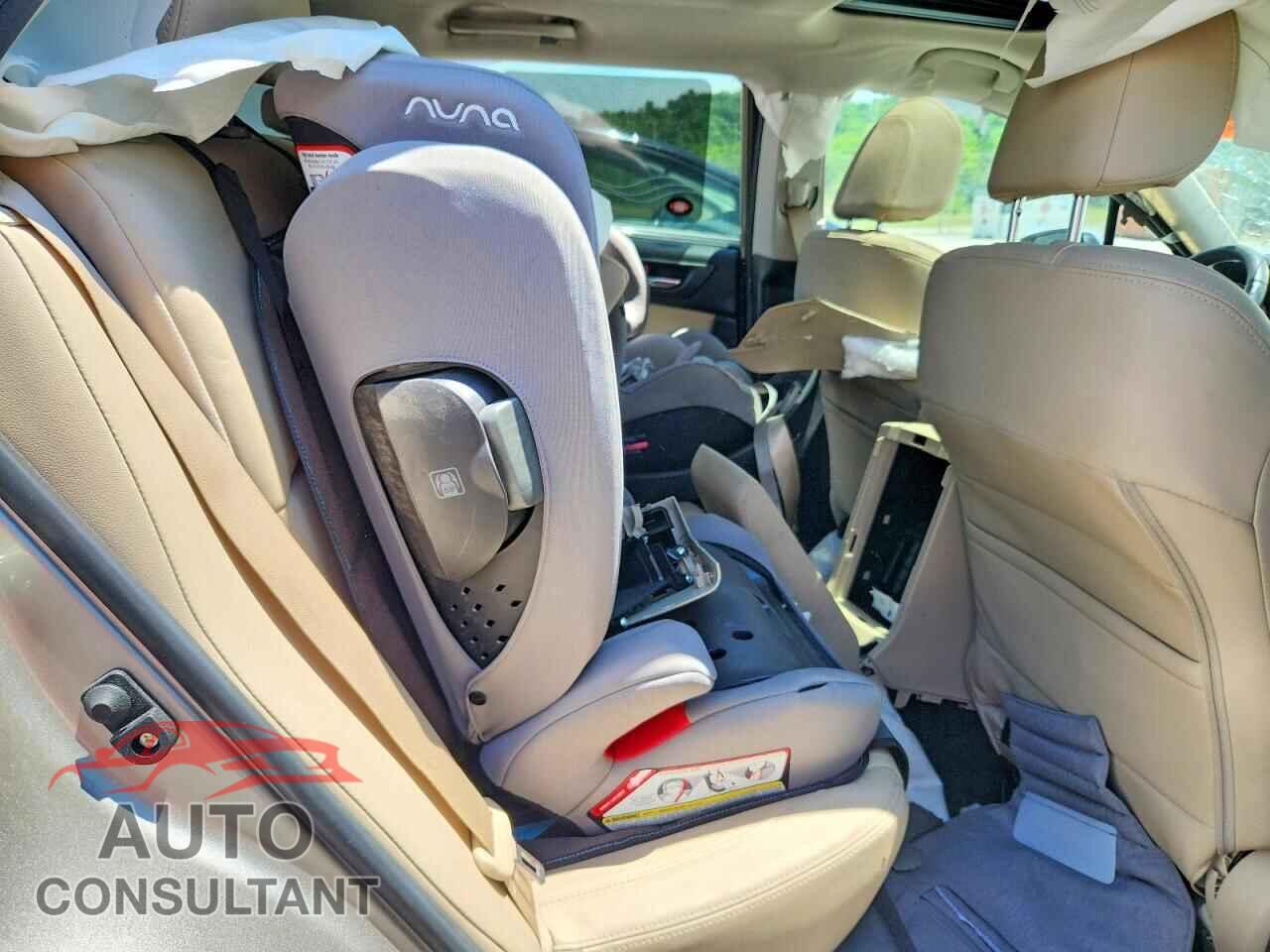 SUBARU OUTBACK 2017 - 4S4BSANC7H3235996
