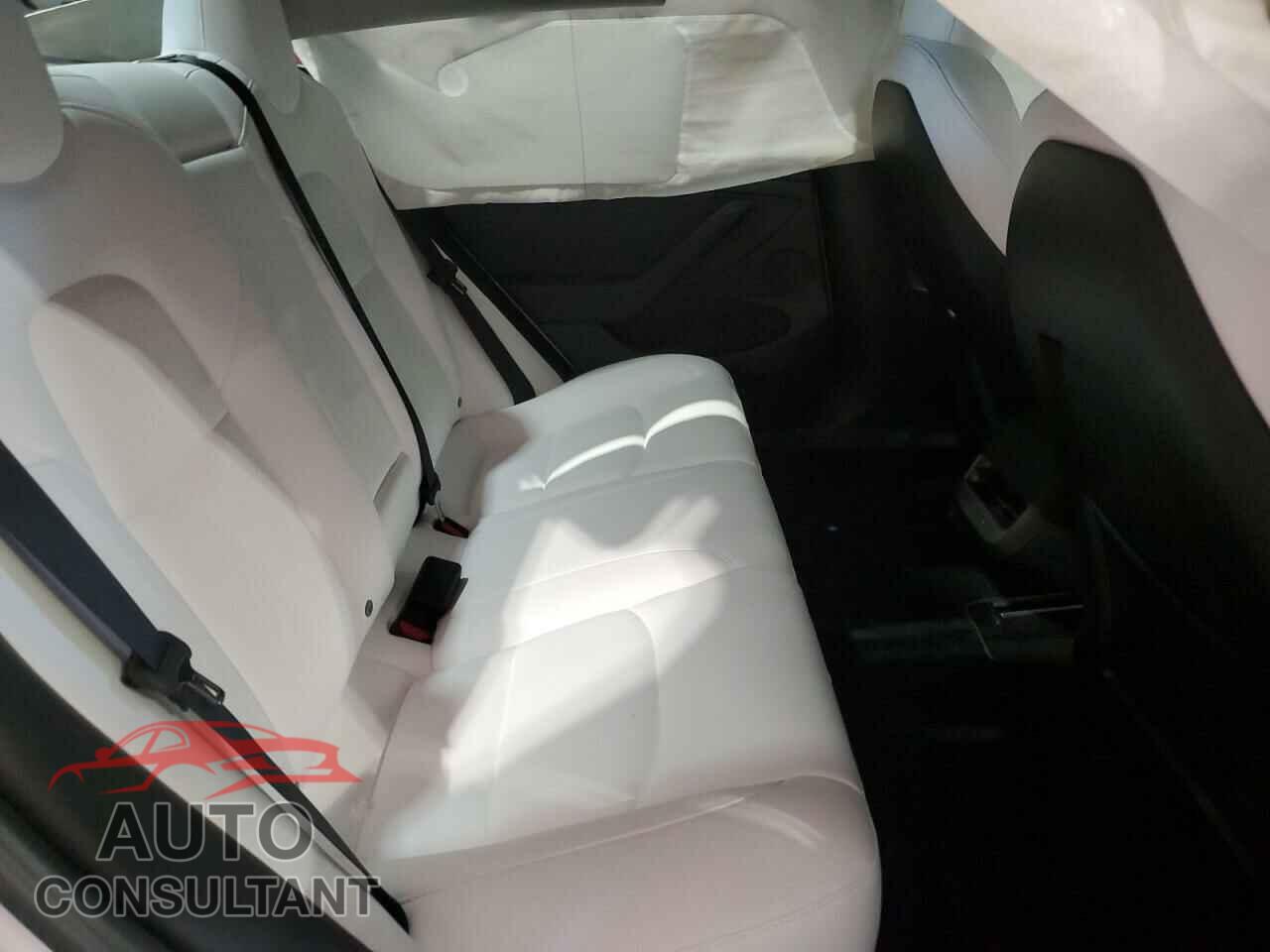 TESLA MODEL 3 2023 - 5YJ3E1EBXPF454430