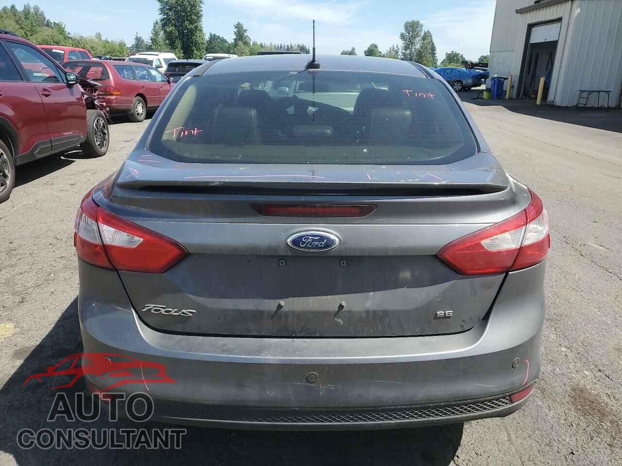 FORD FOCUS 2014 - 1FADP3F20EL225022