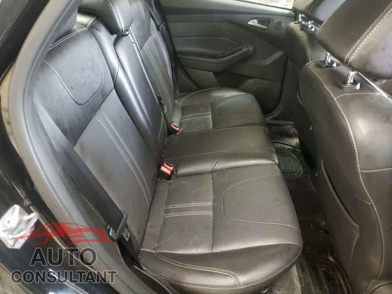 FORD FOCUS 2014 - 1FADP3F23EL417406