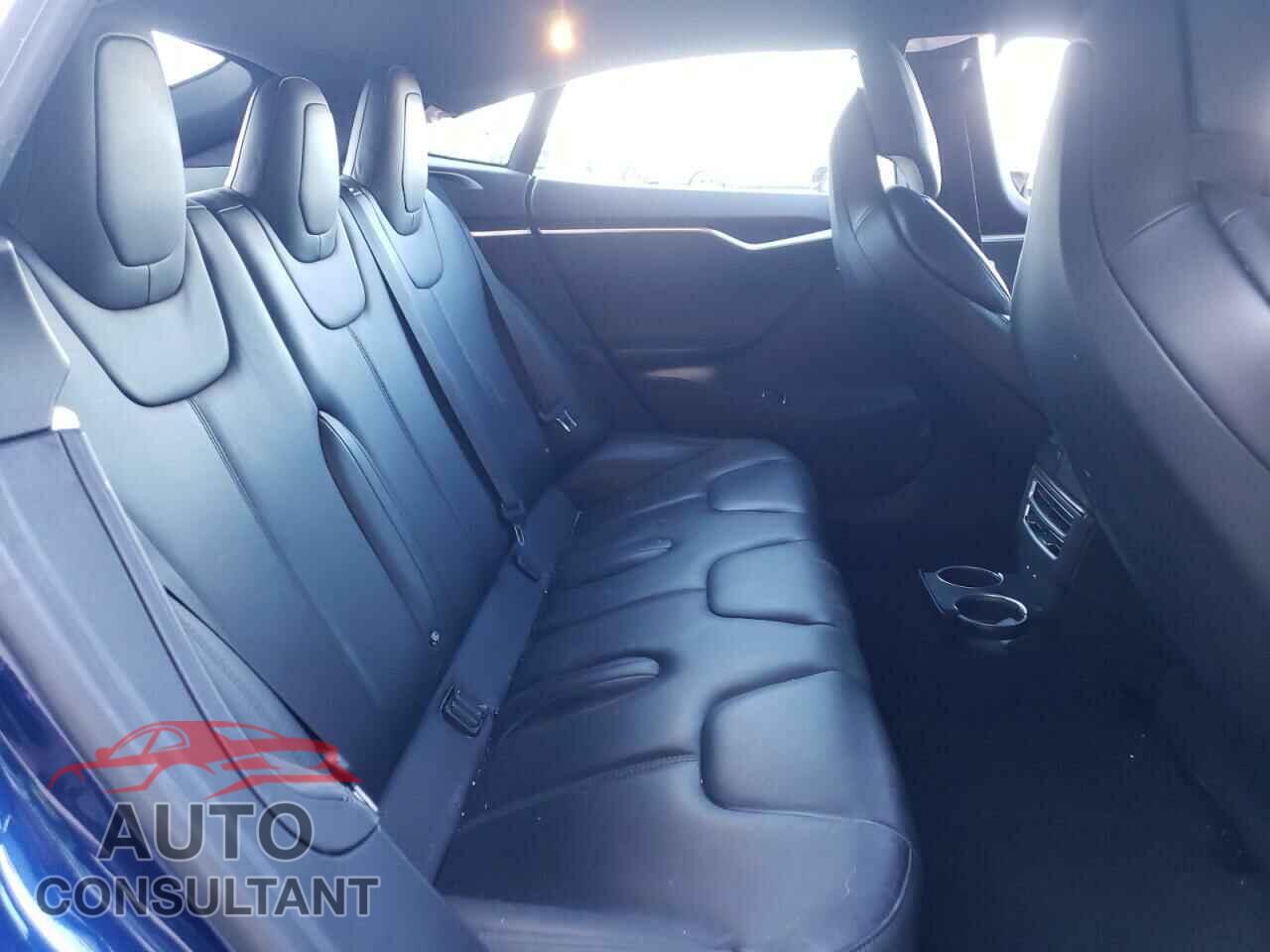 TESLA MODEL S 2017 - 5YJSA1E25HF199677