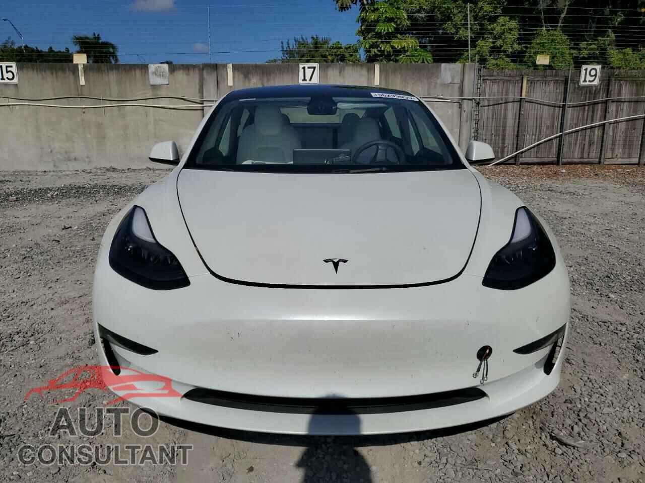 TESLA MODEL 3 2023 - 5YJ3E1EA4PF641072
