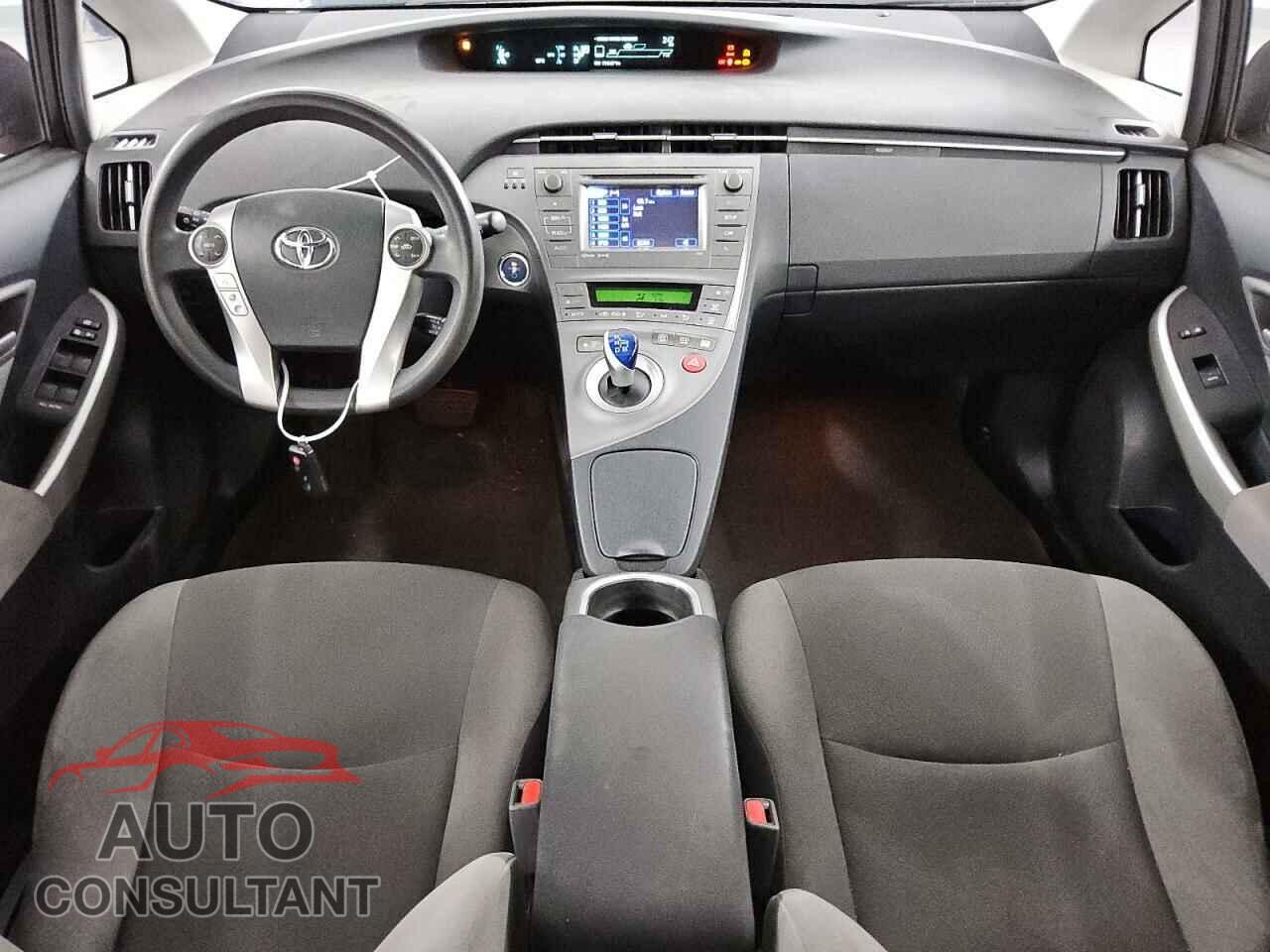 TOYOTA PRIUS 2014 - JTDKN3DU4E1765626
