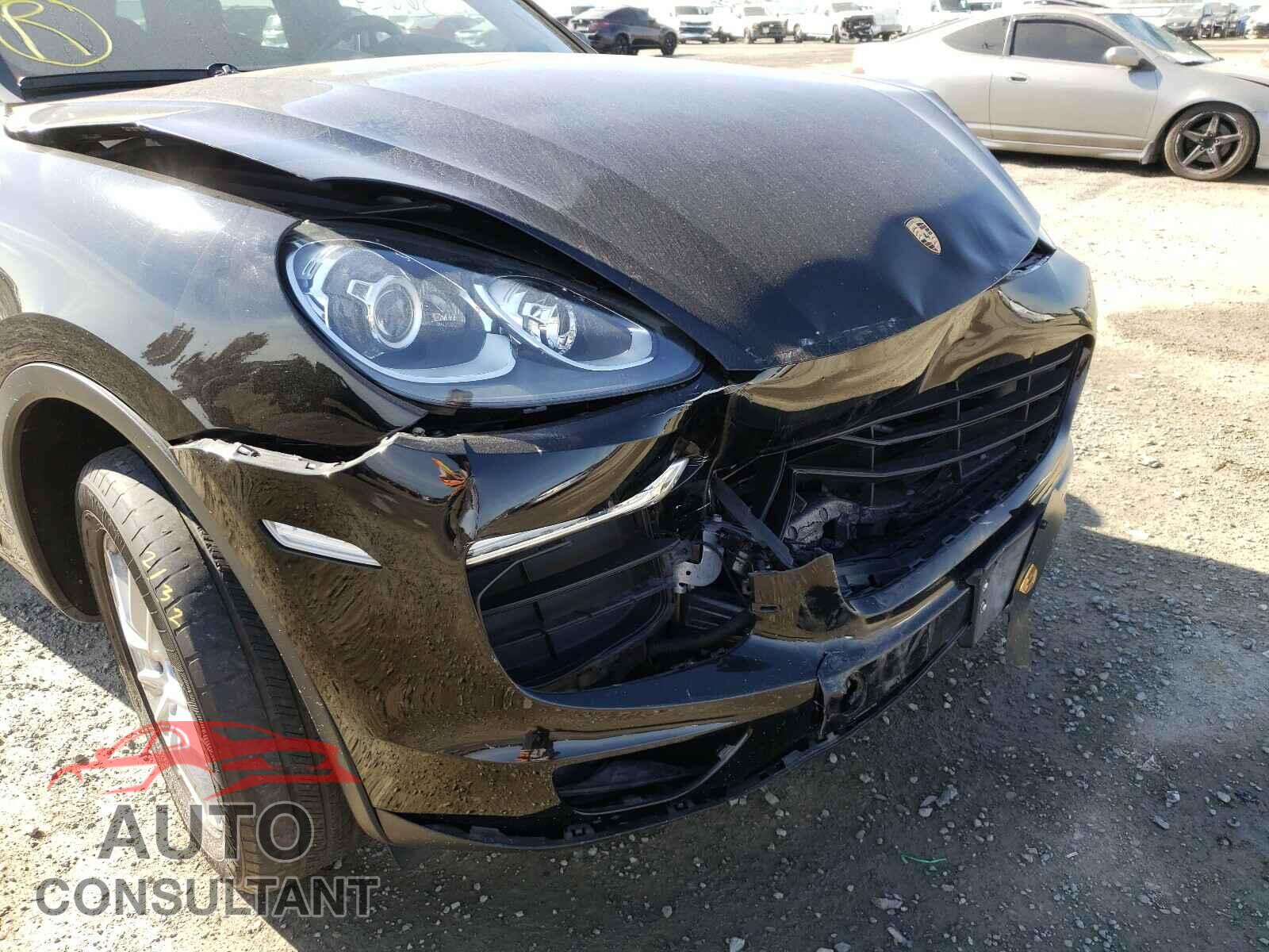 PORSCHE CAYENNE 2016 - WP1AA2A29GKA09032