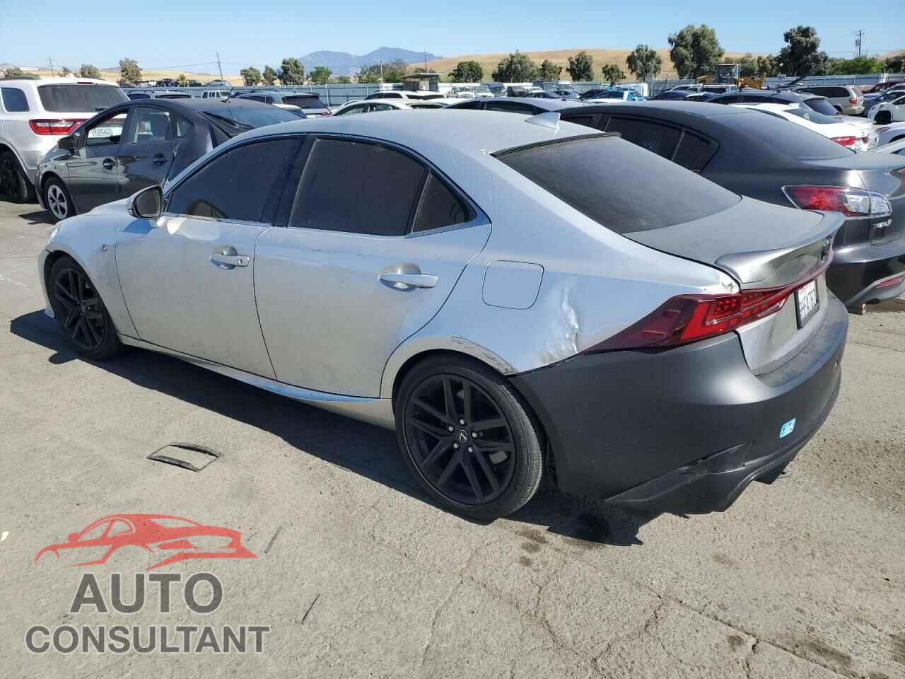 LEXUS IS 2016 - JTHBA1D21G5005565