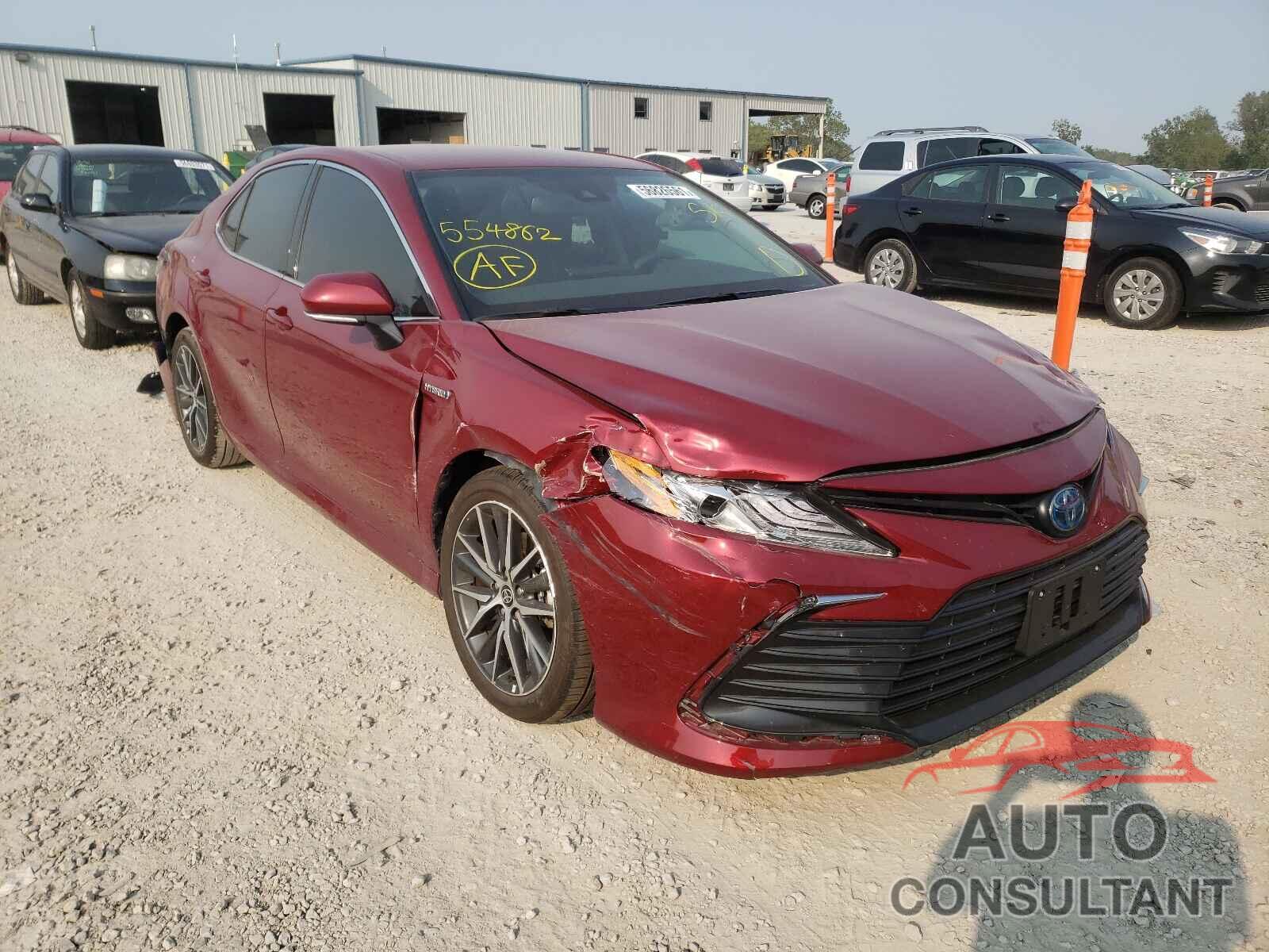 TOYOTA CAMRY 2021 - 4T1F31AK3MU554862