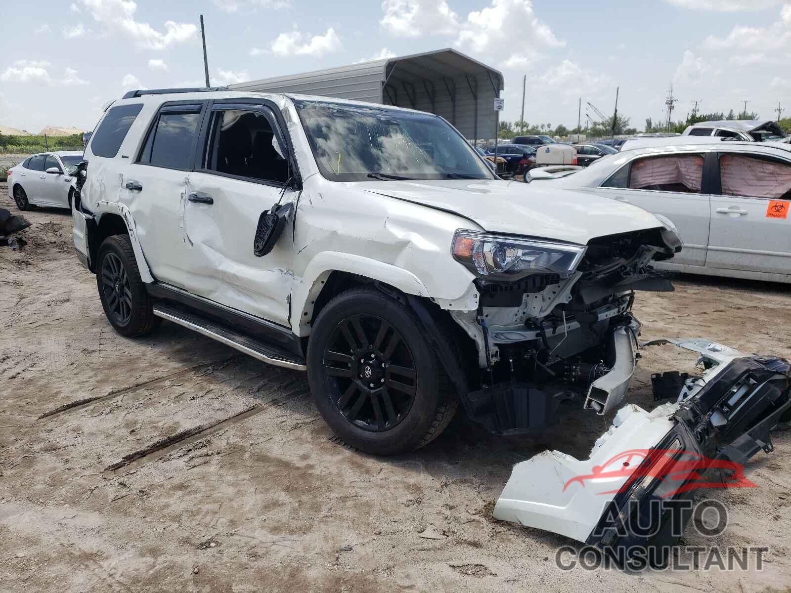 TOYOTA 4RUNNER 2021 - JTECU5JR9M5247954