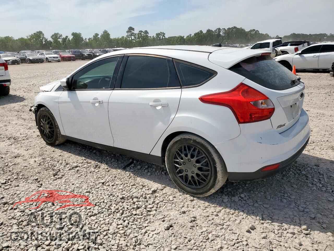 FORD FOCUS 2012 - 1FAHP3K25CL469589