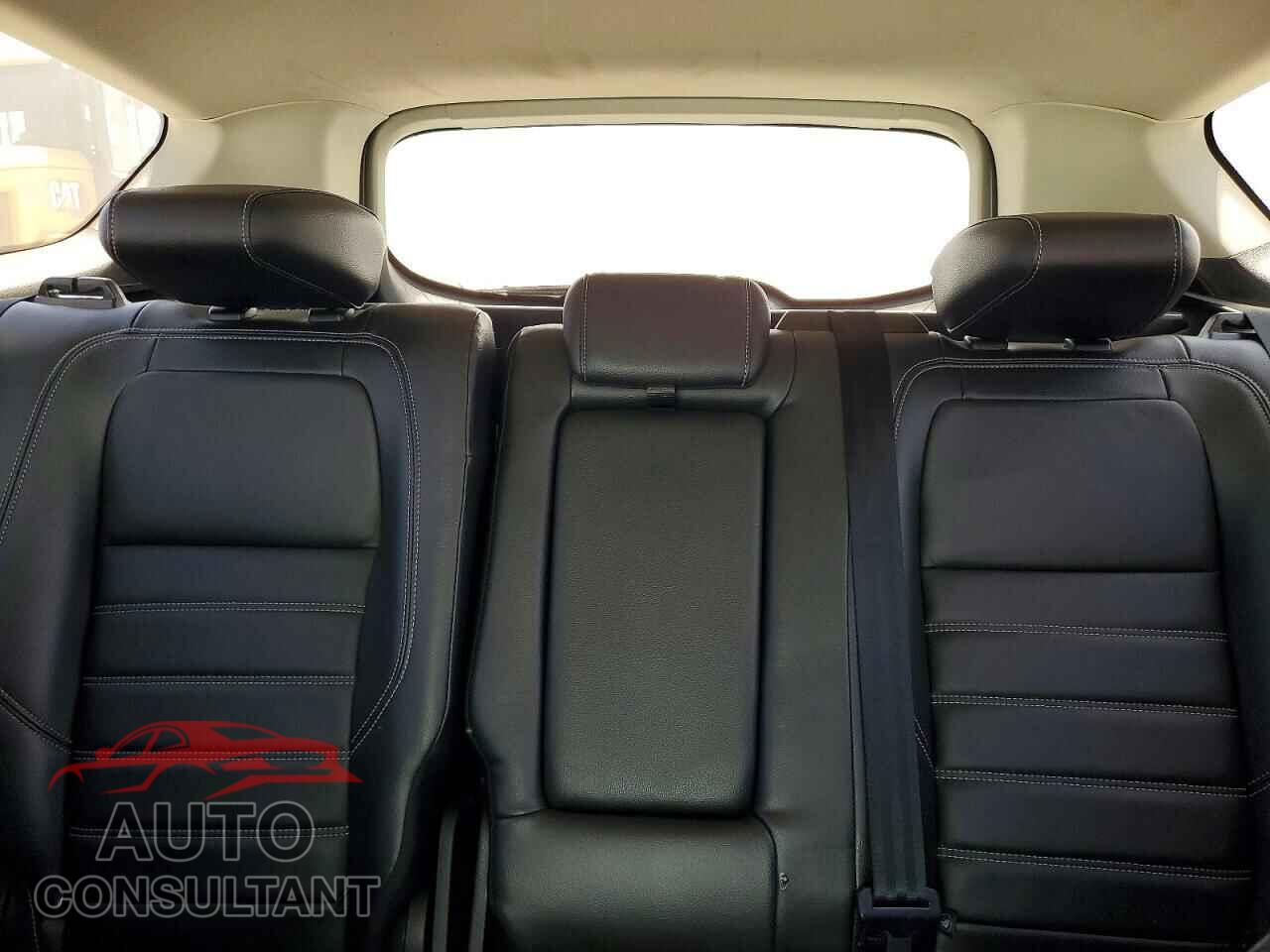 FORD ESCAPE 2017 - 1FMCU9J91HUD54595