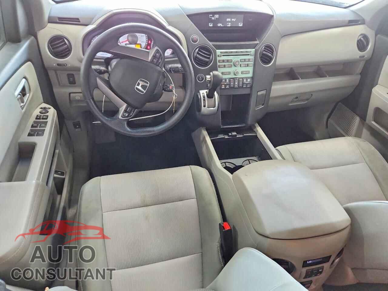 HONDA PILOT 2011 - 5FNYF4H49BB082802