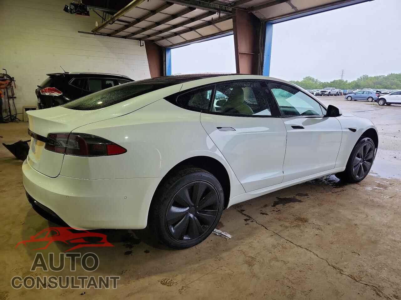 TESLA MODEL S 2021 - 5YJSA1E54MF443761
