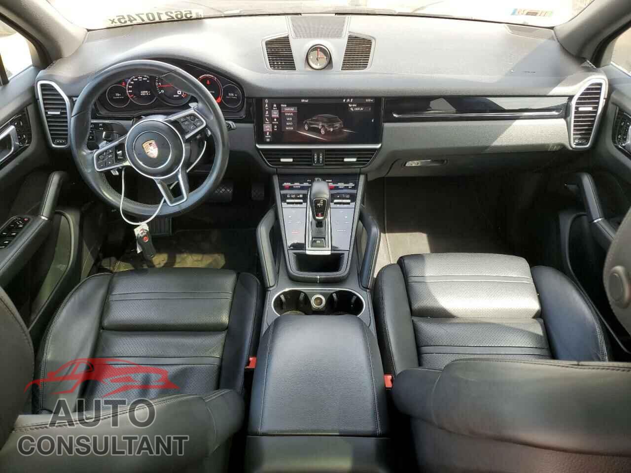 PORSCHE CAYENNE 2019 - WP1AA2AY5KDA13984