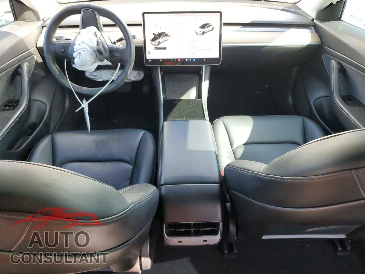 TESLA MODEL 3 2020 - 5YJ3E1EA7LF590791