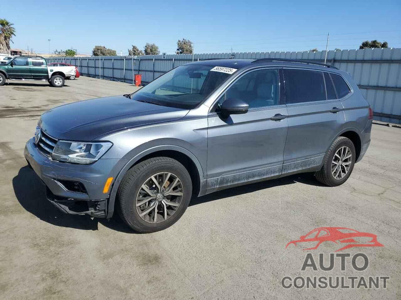 VOLKSWAGEN TIGUAN 2019 - 3VV2B7AX1KM143354