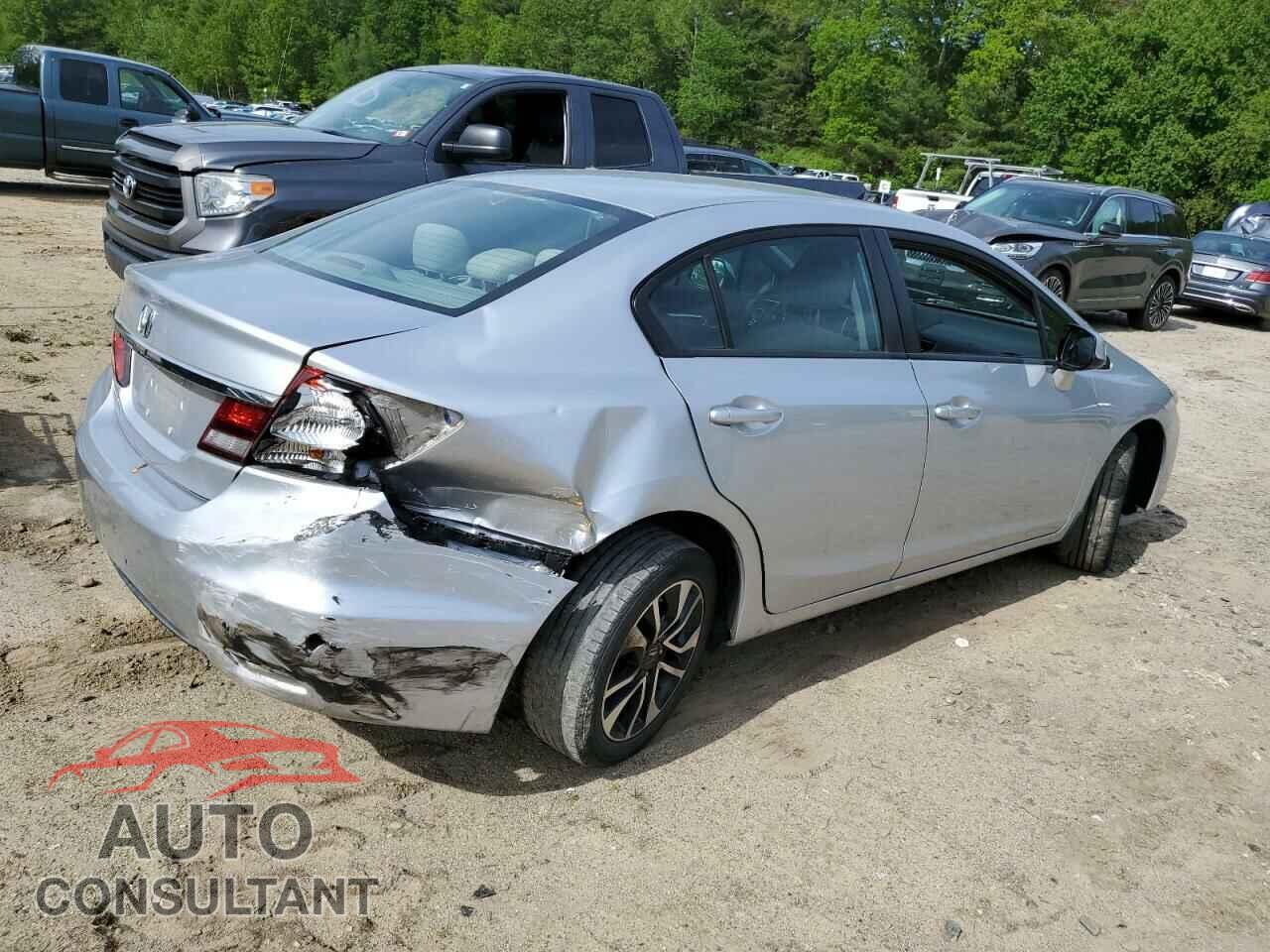 HONDA CIVIC 2013 - 2HGFB2F84DH568011