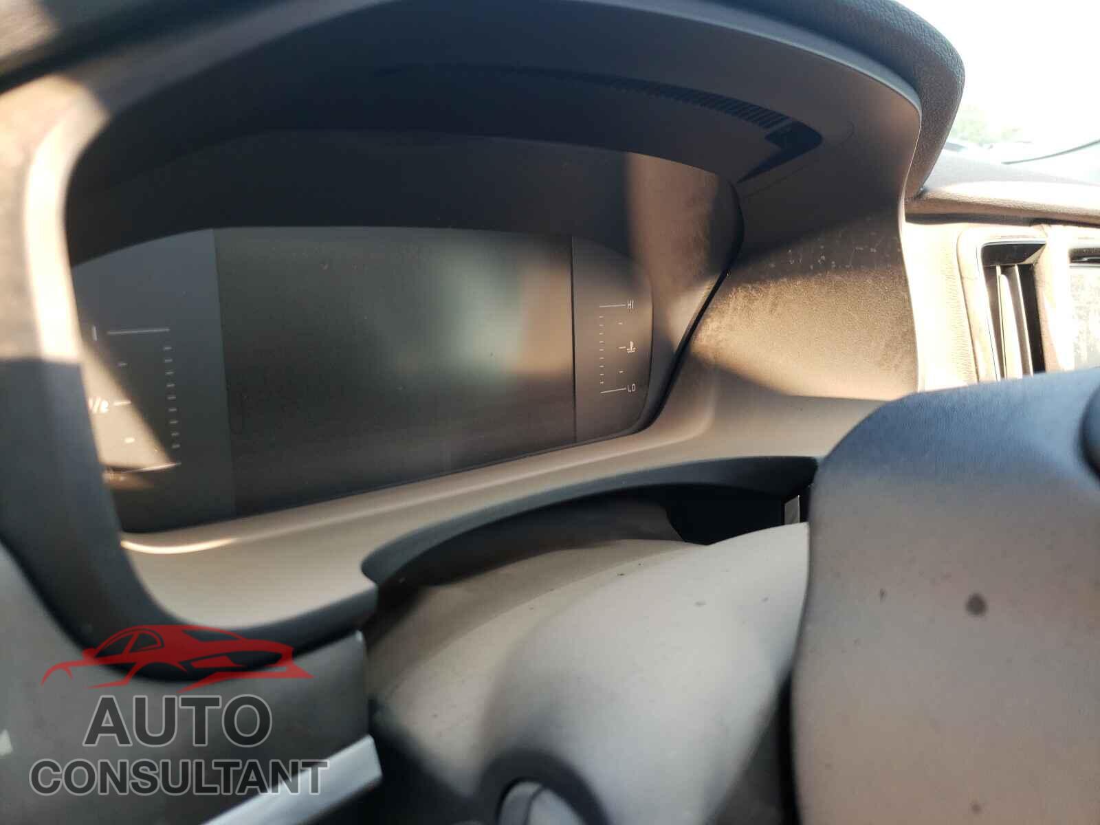 VOLVO S90 2018 - LVY982MK3JP035155