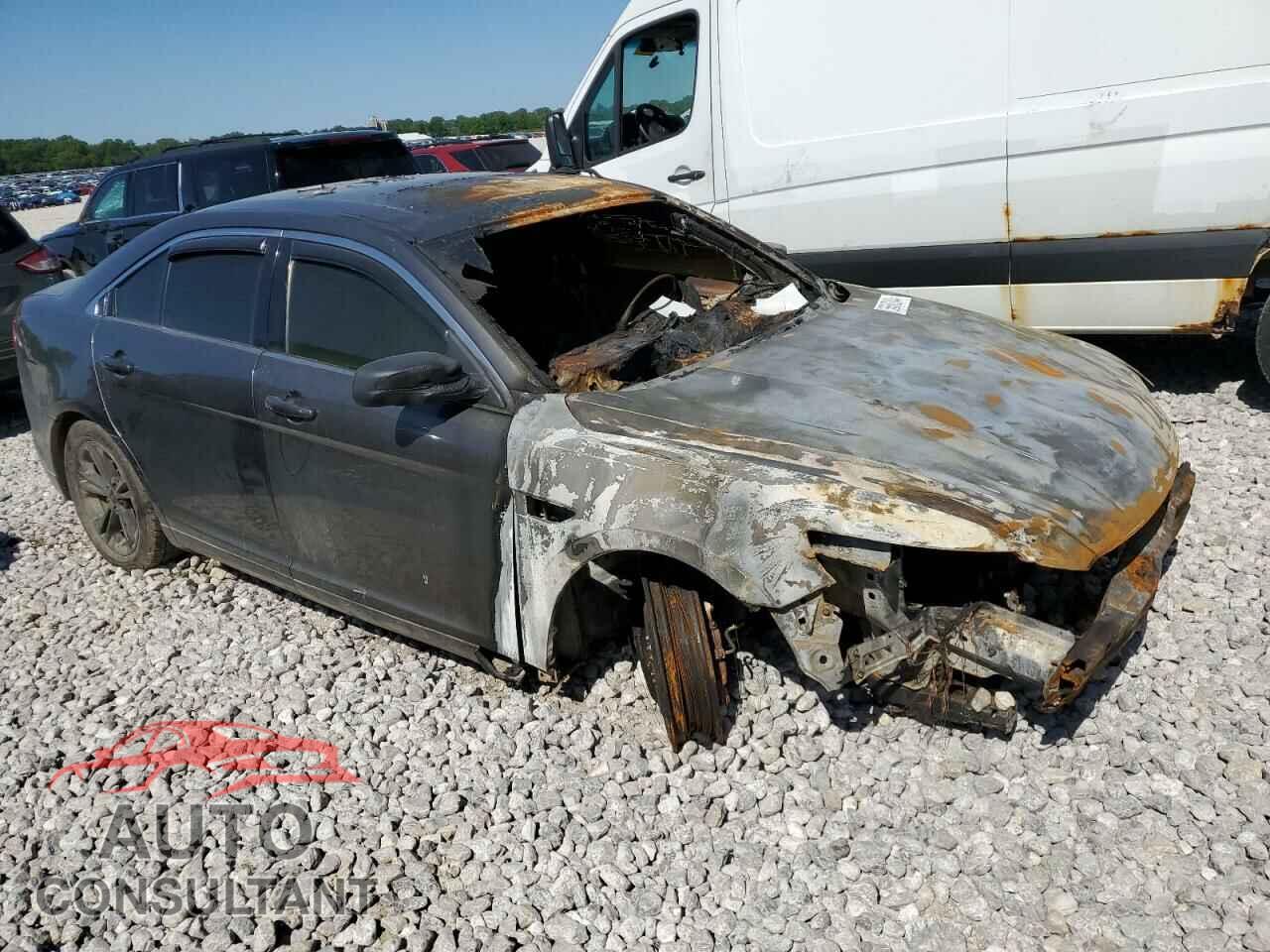 FORD TAURUS 2016 - 1FAHP2D82GG100991