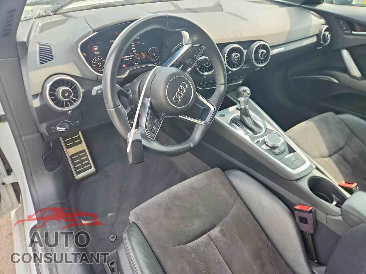 AUDI TT 2019 - TRUAEAFV5K1002988